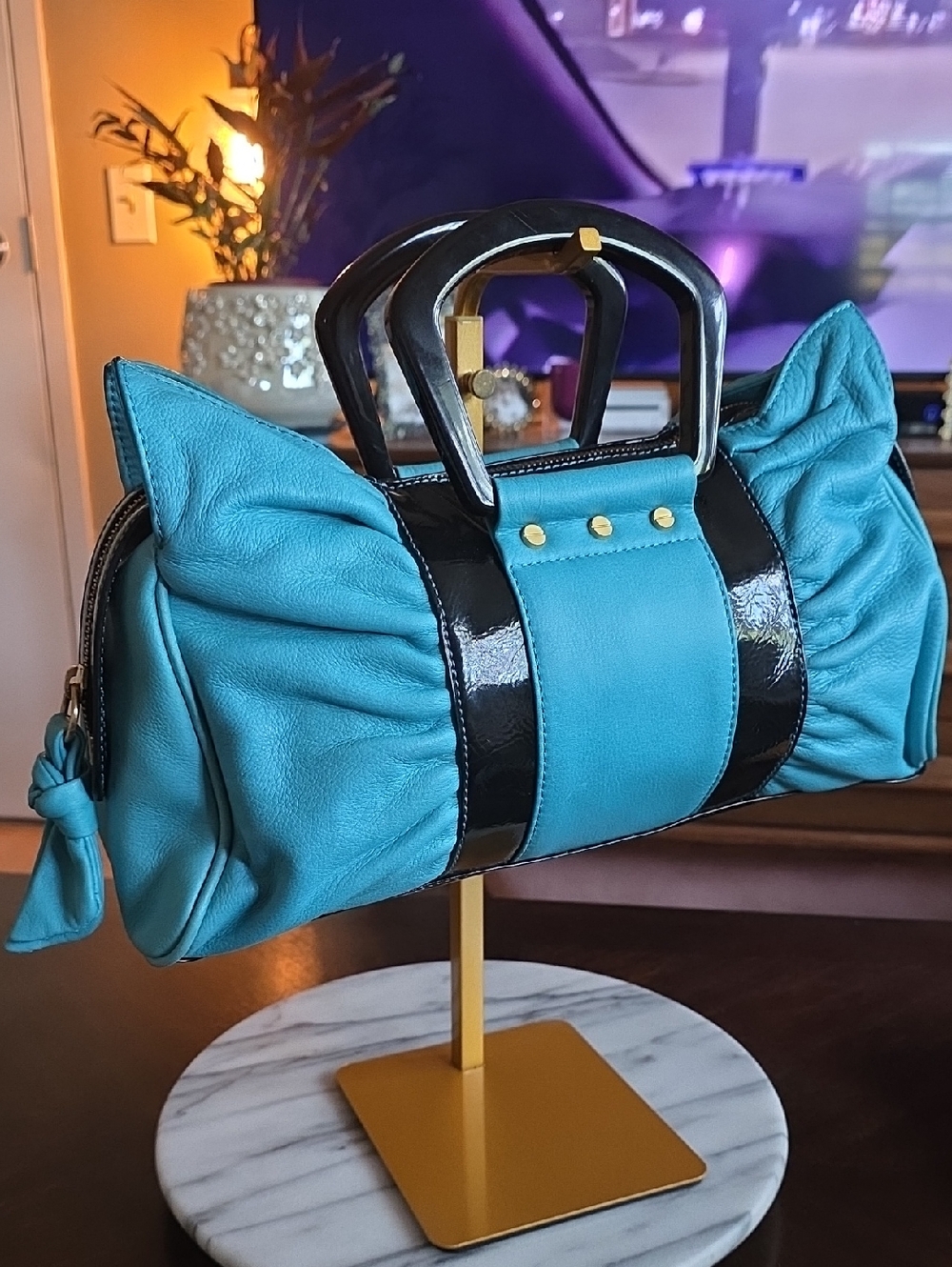 B Makowsky Blue and black Leather Bow Bag ๐๐ - Picture 3 of 14